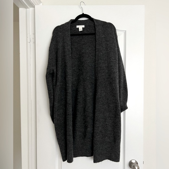 H&M long grey cardigan, size XS - Picture 1 of 3